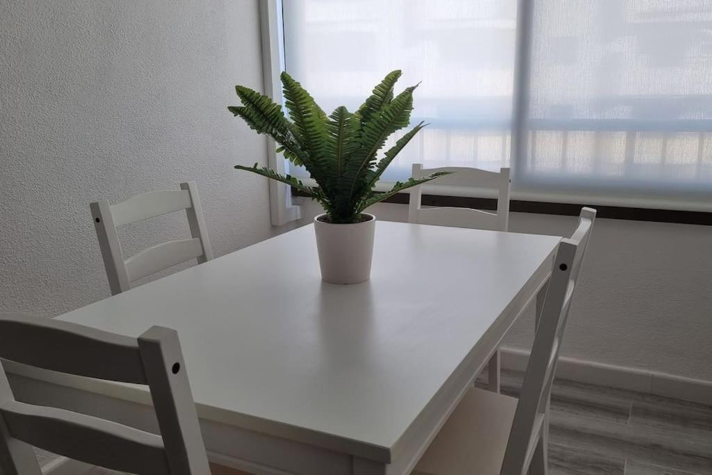 Coqueto Apartamento En La Playa Daimus Esterno foto